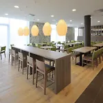 Express By Ihg Szálloda