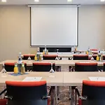 Express By Ihg 3*