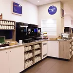 Szálloda Express By Ihg 3*