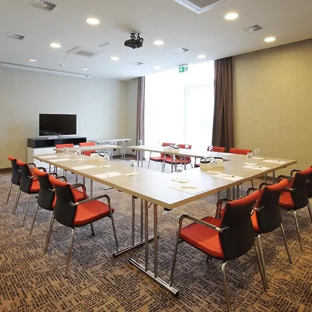 Hotel Express By Ihg 3*