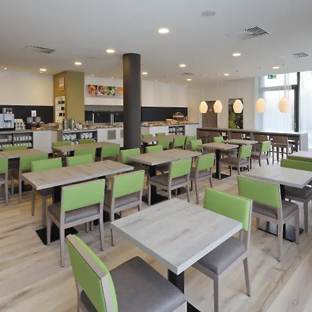 Express By Ihg Hotel Friedrichshafen