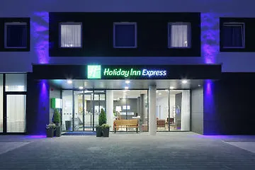 Express By Ihg 3*
