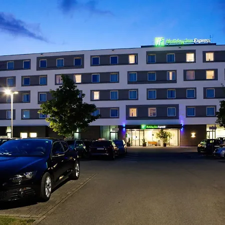 Express By Ihg Hotel