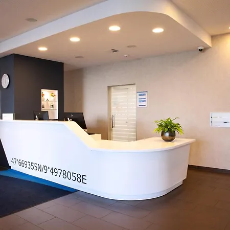 Express By Ihg 3*