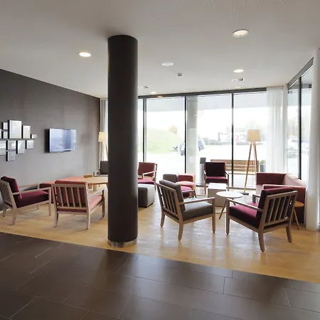 Express By Ihg 3*