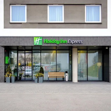 Express By Ihg Otel 3*