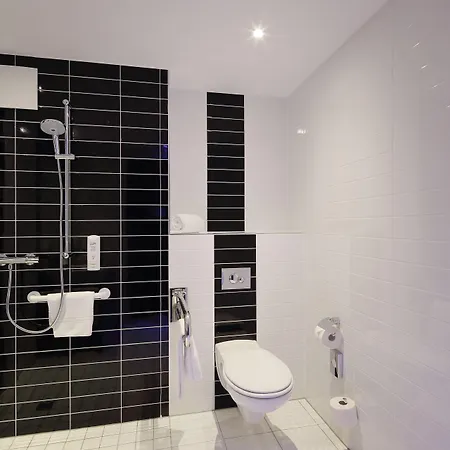 Express By Ihg Otel Friedrichshafen