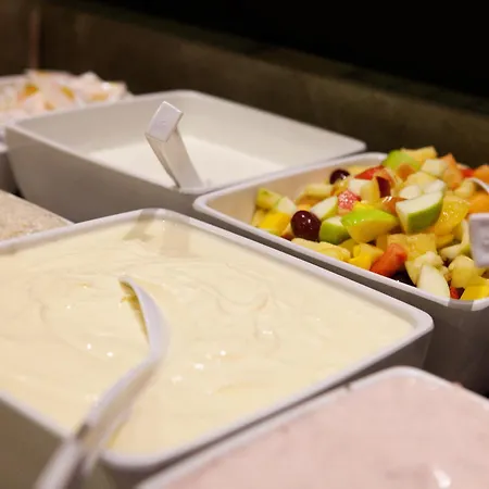 Express By Ihg Hotel