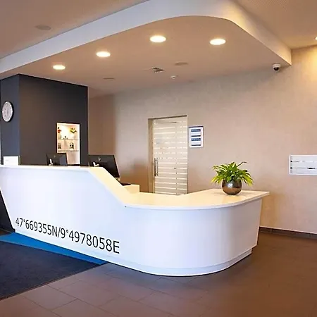 Hotel Express By Ihg Friedrichshafen