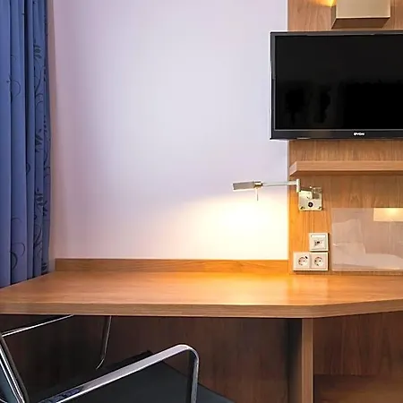 Hotel Express By Ihg 3*