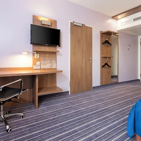 Hotel Express By Ihg