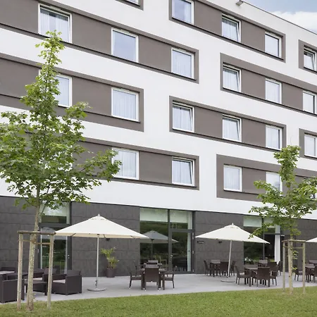 Express By Ihg Hotel