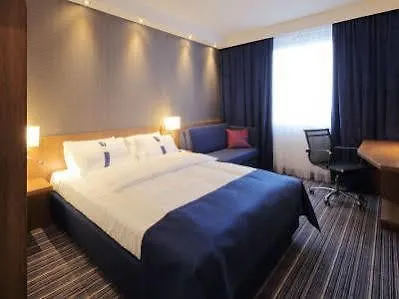 Express By Ihg Hotel