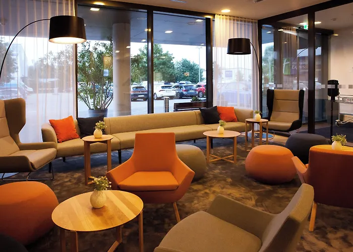 Hotel Express By Ihg