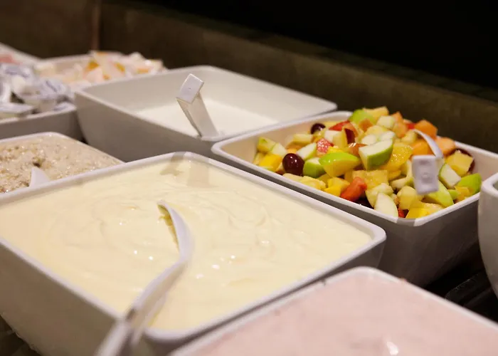 Express By Ihg Hotel